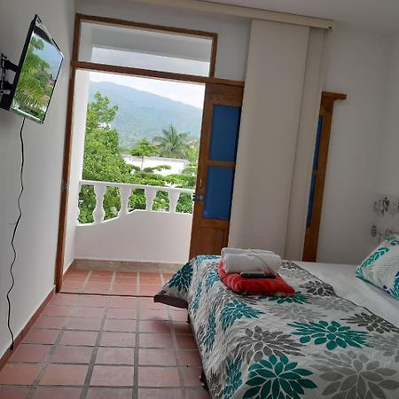 Hotel Santa Fe Del Parque Santa Fe de Antioquia Exteriör bild