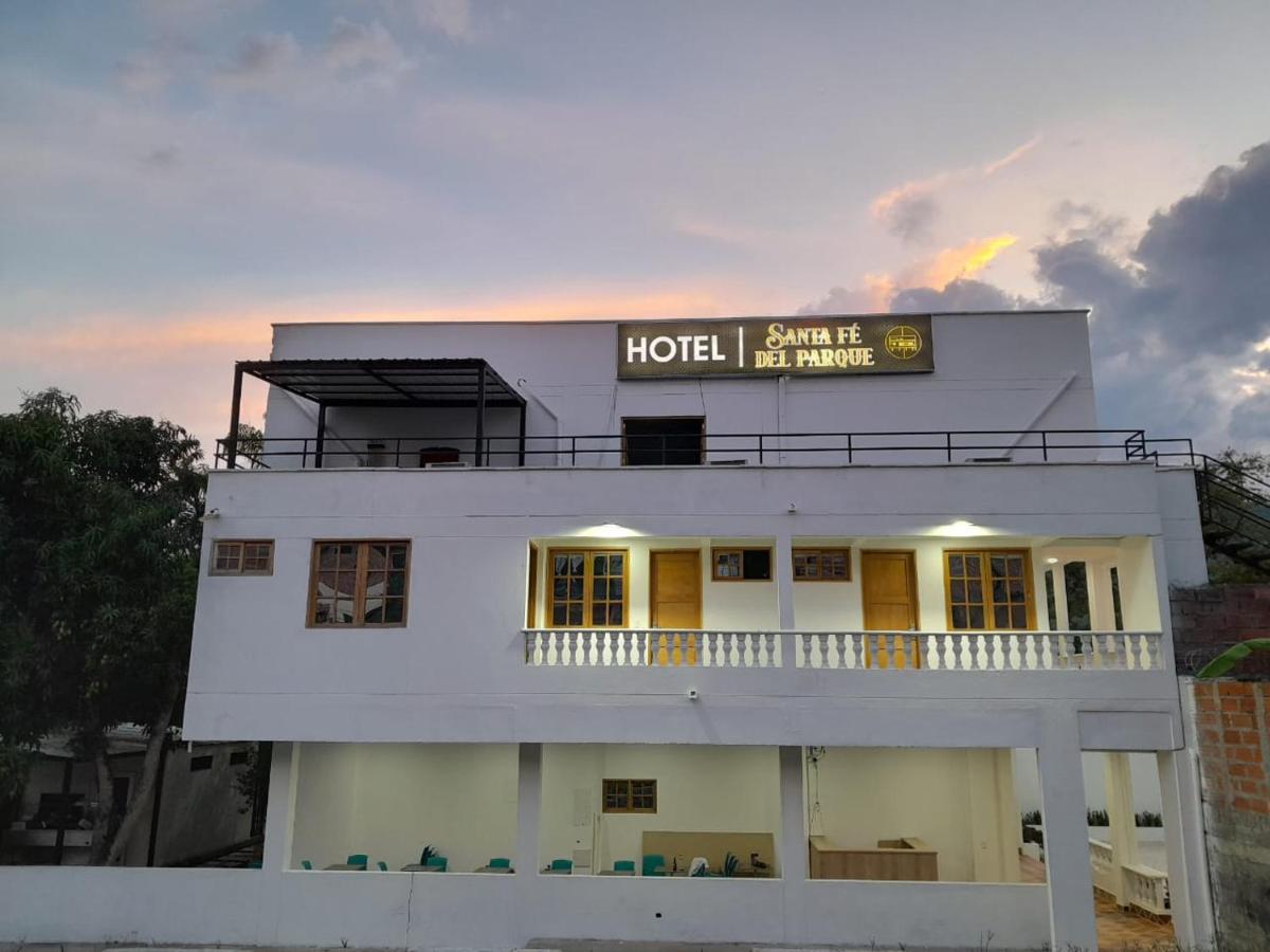 Hotel Santa Fe Del Parque Santa Fe de Antioquia Exteriör bild