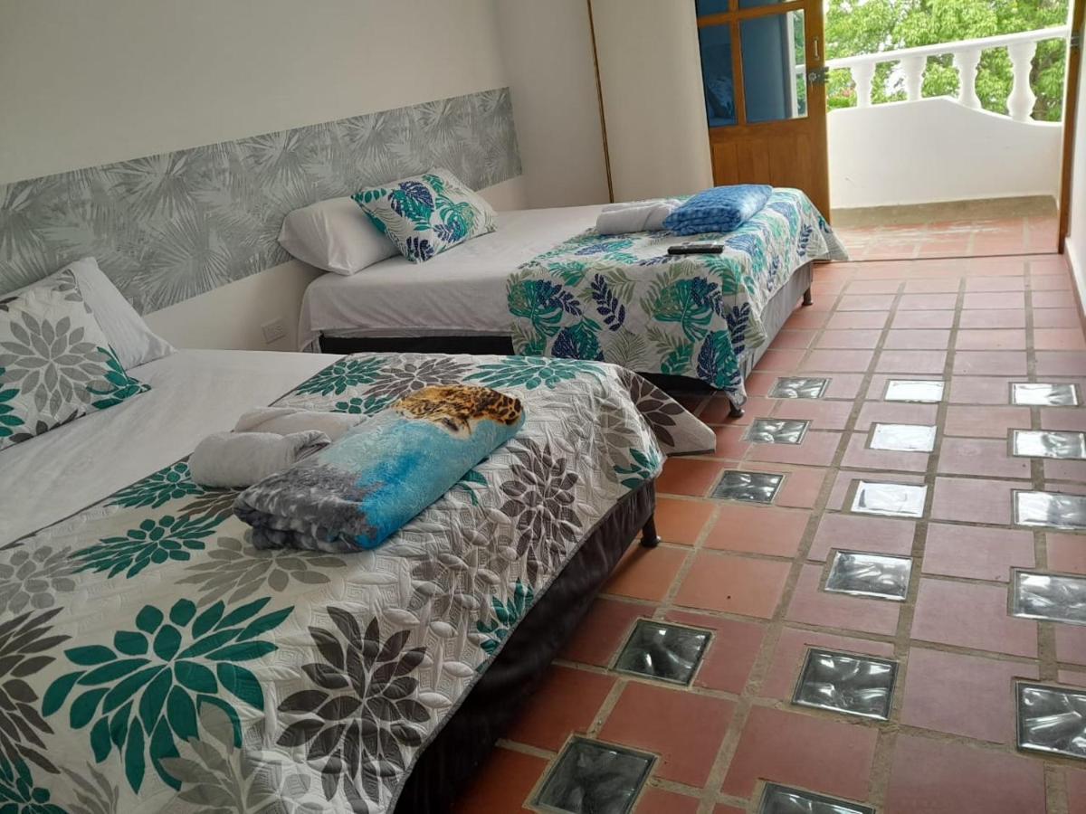 Hotel Santa Fe Del Parque Santa Fe de Antioquia Exteriör bild
