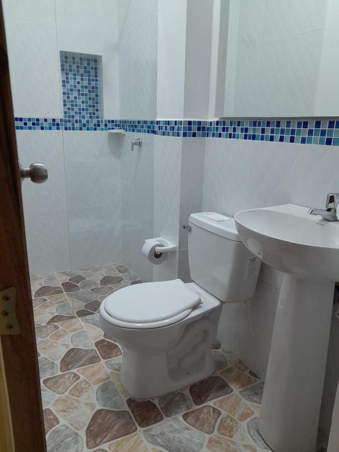 Hotel Santa Fe Del Parque Santa Fe de Antioquia Exteriör bild